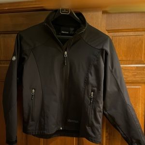 Marmot wind stopper soft shell jacket is ready for the cold and wind